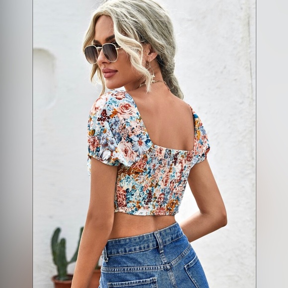 I can buy myself flowers crop top - Picture 3 of 3